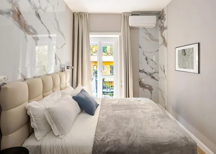 The - Sleeps Apartamento *