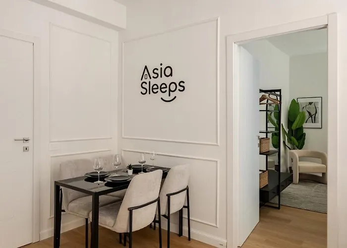 The - Sleeps Roma
